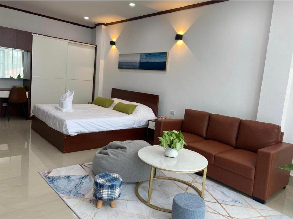 Artist Golden Loft Paris - Vientiane Homestay Duplex Triplex Экстерьер фото