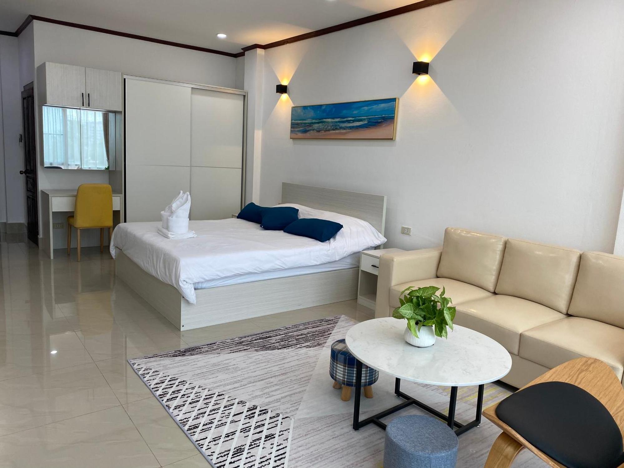 Artist Golden Loft Paris - Vientiane Homestay Duplex Triplex Экстерьер фото